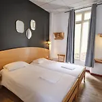 De Lyon Szálloda