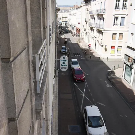 De Lyon 호텔